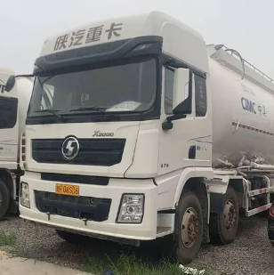 出售二手前四后八散裝水泥罐車(chē) 粉罐車(chē) 四橋40方